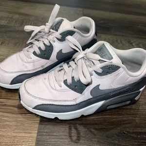 Nike air max youth 6Y
